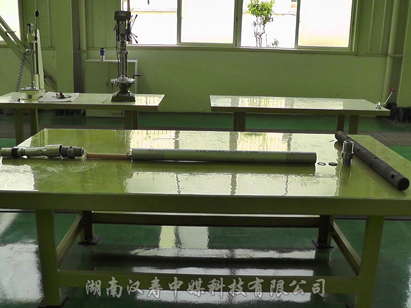 二氧化碳致裂器